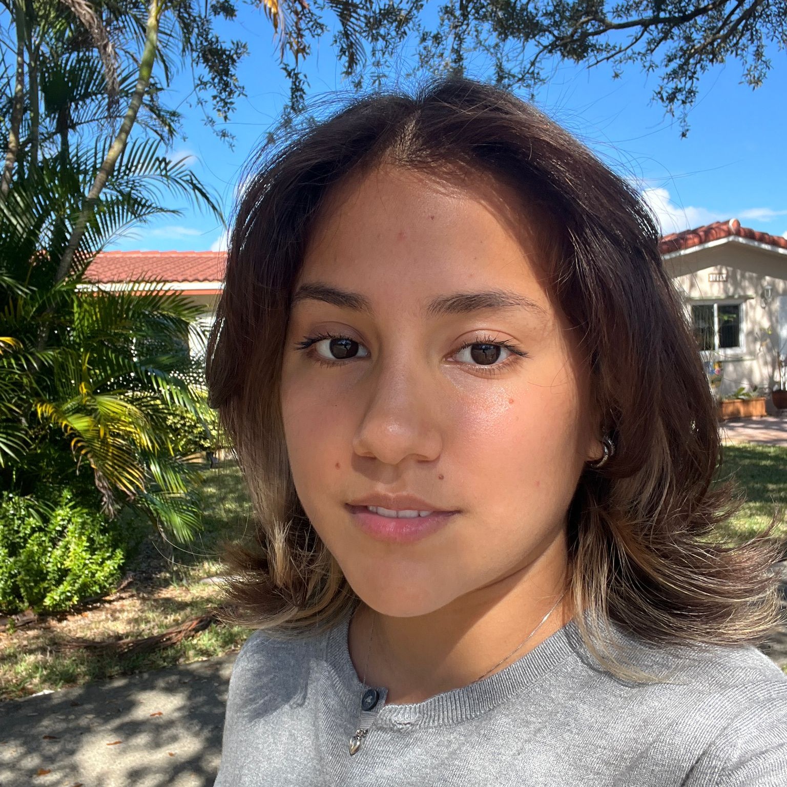 Michelle Tumbaco Teran <small style="font-size: 12px; font-style: italic">(TL-11D1DF)</small>